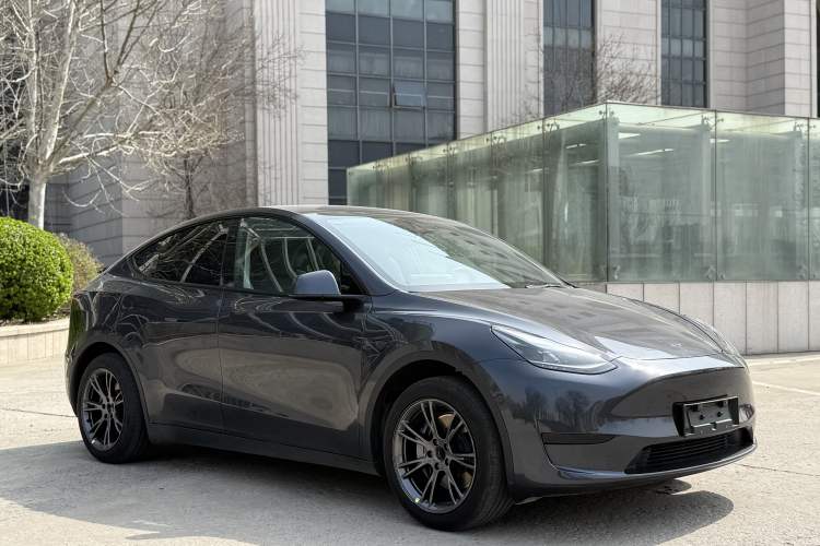Used Tesla Model Y 2024 Rear-Wheel-Drive Version