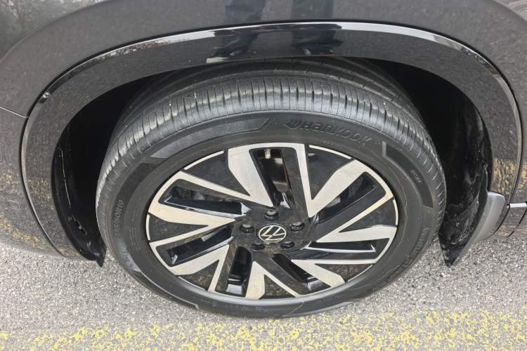 Used Volkswagen Tayron 2023 Revised Version 380TSI All-Wheel Drive R-Line High-Energy Edition Exterior 7