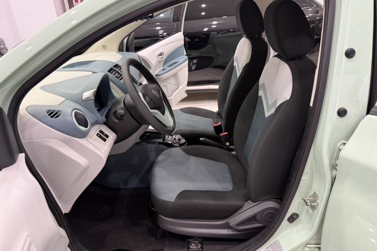 Used CHANGAN OSHAN Benni E-Star 2021 National Edition Colorful Version Lithium Iron Phosphate (31.18 kWh) Left Front Seat