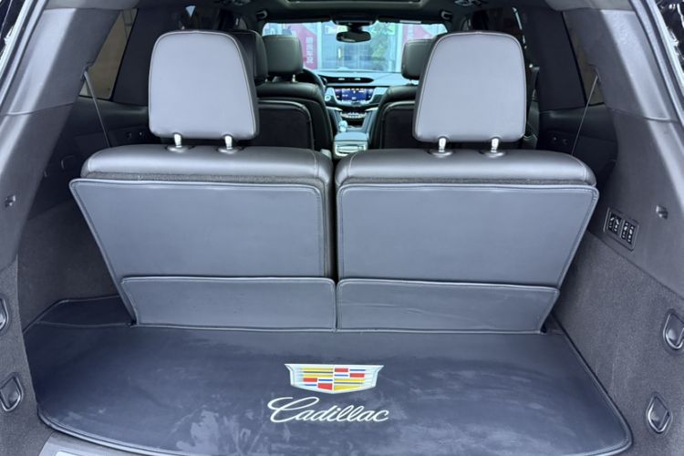 Used Cadillac XT6 2021 28T Six-Seater Luxury Version