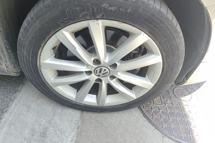 Used Volkswagen Magotan 2015 Travel Edition 2.0 TSI Comfort Version