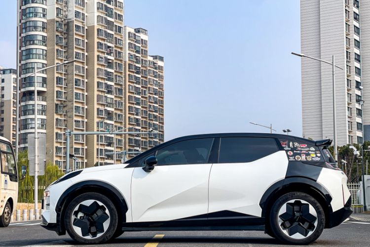 Used Zeekr X 2023 Four-Wheel Drive YOU Edition 4 Seats
