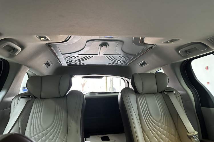 Used Toyota SIENNA 2023 2.5L Hybrid Comfort Edition Roof