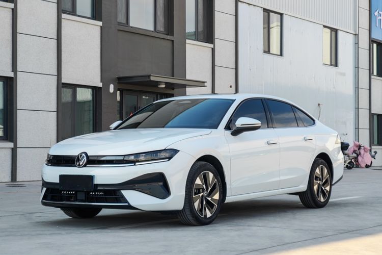 Used Volkswagen Sagitar 2026 Model L 300TSI DSG Elite Version