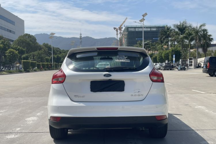 Used Ford Focus 2018 Hatchback Classic 1.6L Automatic Comfort Plus SmartDrive Edition