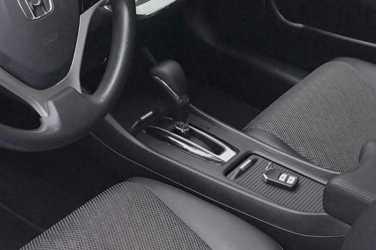 Used Honda Jade 2020 1.8L automatic Comfort version

