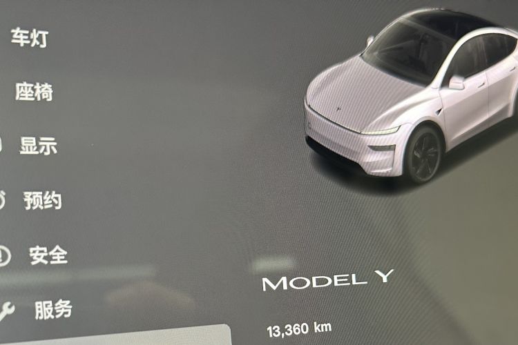 Used Tesla Model Y 2025 Rear-Wheel-Drive Version