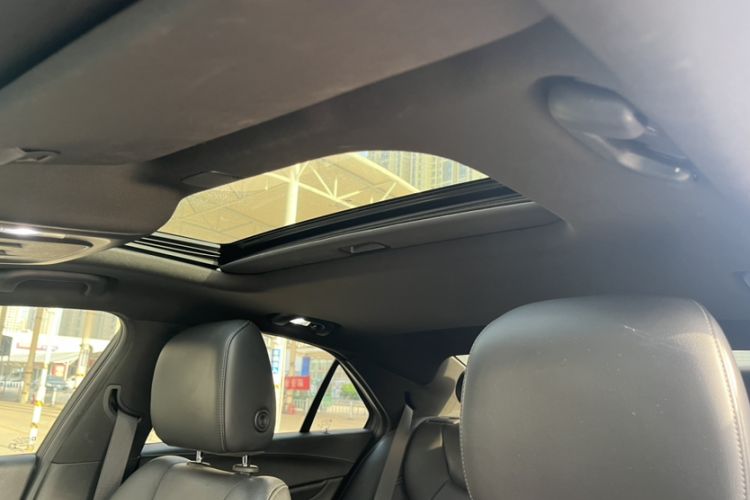 Used Cadillac CT4 2021 28T Luxury Model Interior 2