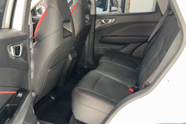 Used Wuling Alvez 2022 1.5T CVT Trendy & Cool Edition