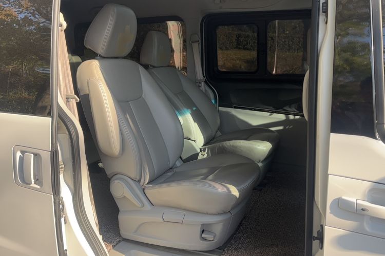 Used JAC Refine M5 2016 2.0T Gasoline Automatic Business Edition
