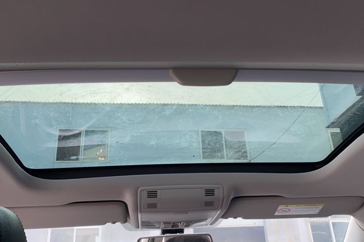 Used Volkswagen Golf 2015 1.4TSI Automatic Comfort Model Headliner