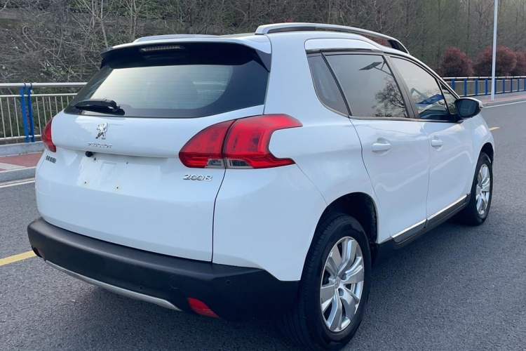 Used Peugeot 2008 2014 1.6L Automatic Fashion Edition
