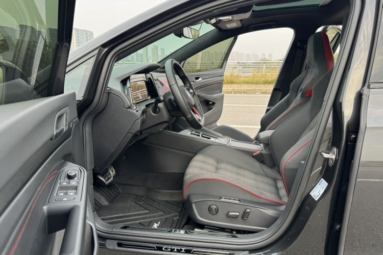 Used Volkswagen Golf GTI 2021 380TSI DSG GTI
