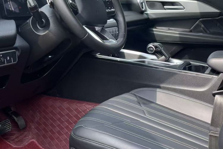 Used Haval H5 2023 2.0T Automatic All-Wheel Drive LinkedIn Gasoline
