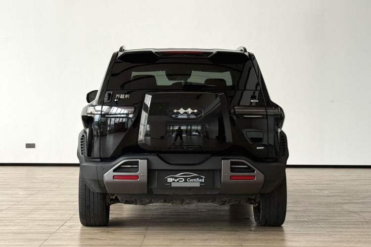 Used Formula Leopard Titanium 3 2025 501KM All-Wheel Drive Intelligent Driving Ultra Version Exterior 3