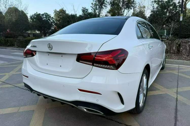 Used Mercedes-Benz A-Class 2021 A 200 L Sport Sedan Fashion Model Exterior 4