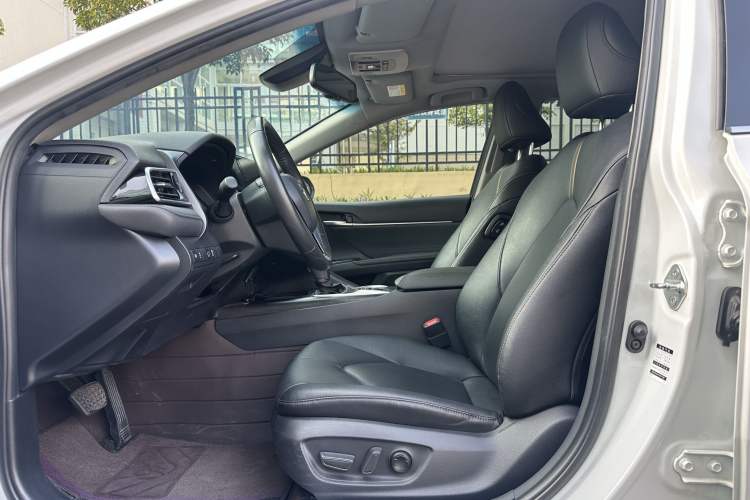 Used Toyota Camry 2021 Dual-Motor 2.5HG Luxury Edition