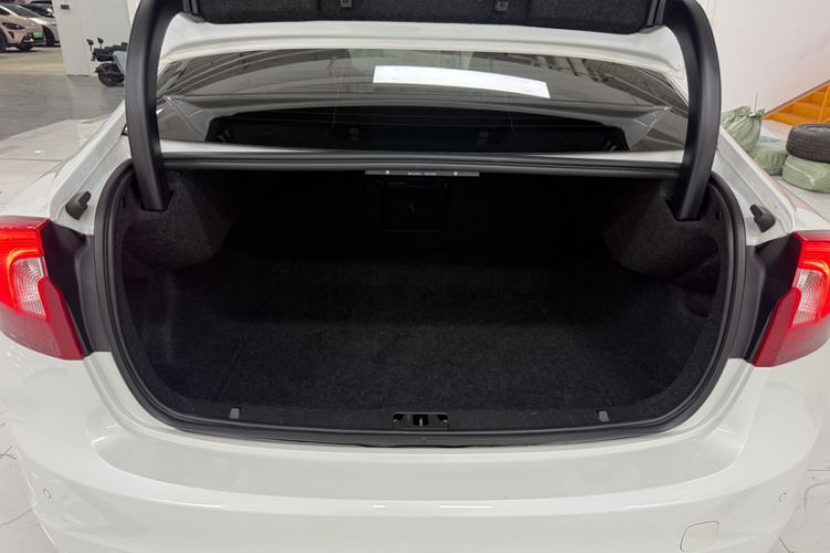 Used Volvo S60 2019 S60L T5 Smart Range Edition