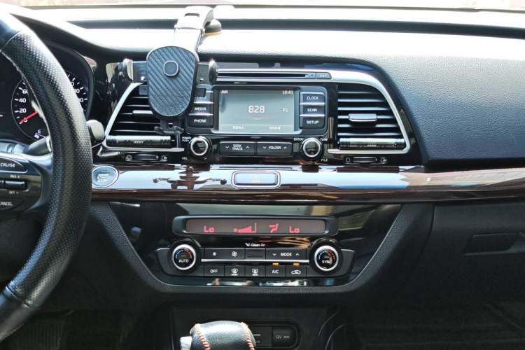 Used Kia K4 2015 1.8L Automatic DLX Special
