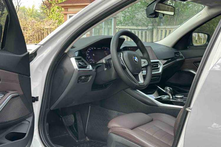 Used BMW 3 Series 2020 325Li First Edition Interior 1