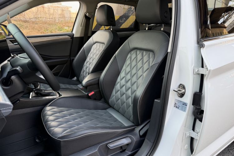 Used Volkswagen Sagitar 2023 280TSI DSG Beyond Lite Edition Left Front Seat