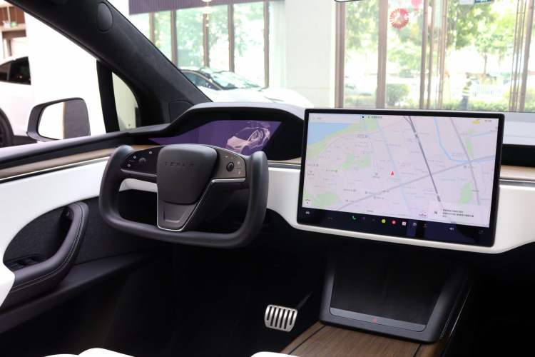 Used Tesla Model X 2023 Dual-Motor All-Wheel-Drive Version