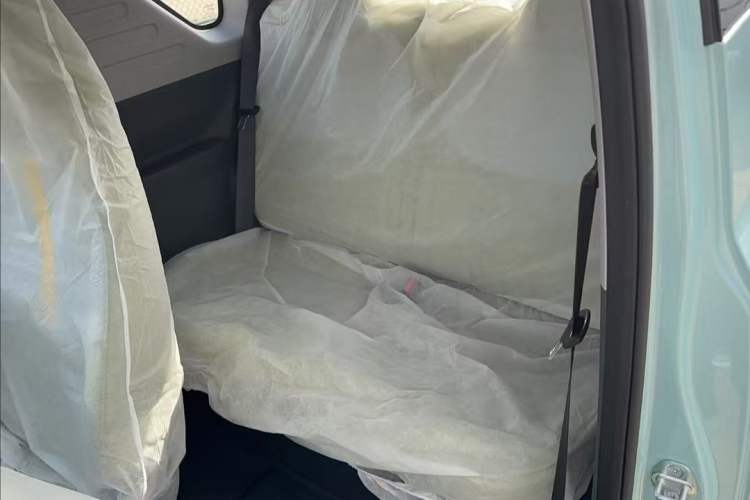 Used Geely Galaxy Panda 2024 Panda Mini 200km Endurance Bear
