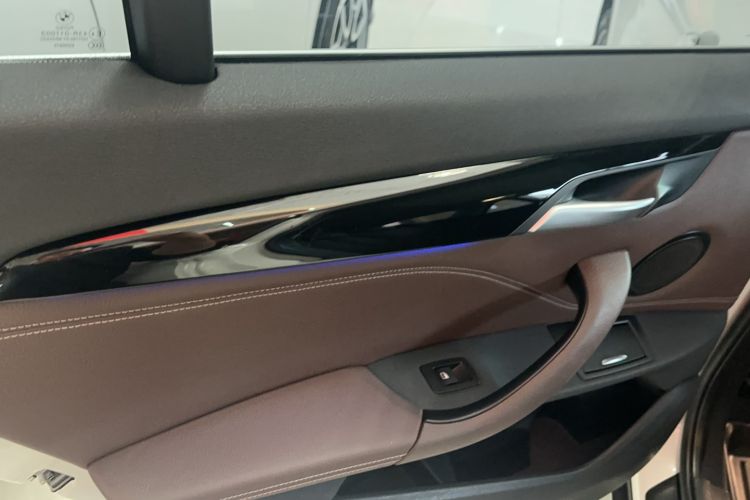 Used BMW X1 2020 sDrive25Li Leading Model Interior 9