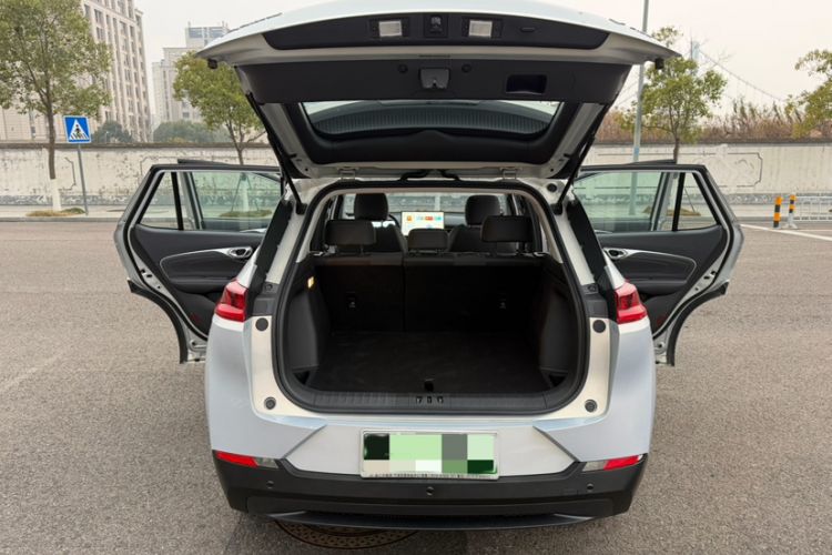 Used AION V 2024 Plus 70 Star Edition Lithium Iron Phosphate Interior 6