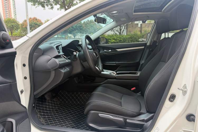 Used Honda Civic 2019 220TURBO CVT Dynamic Edition China VI