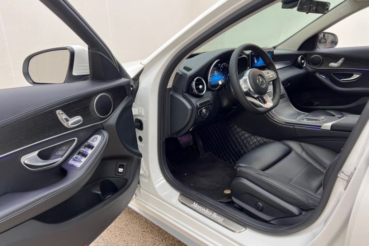 Used Mercedes-Benz C-Class 2021 C 200 L Fashion Edition Sport Version Interior 10