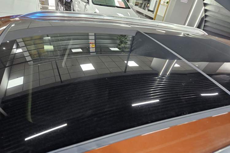 Used Buick Envision 2020 Onix S 652T Two-Wheel Drive Elite Model Roof