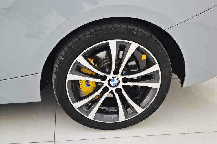 Used BMW 2 Series (Import) 2019 225i Sport Design Package