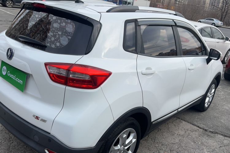 Used CHANGAN CS15 2017 1.5L Manual Luxury Sunroof Edition
