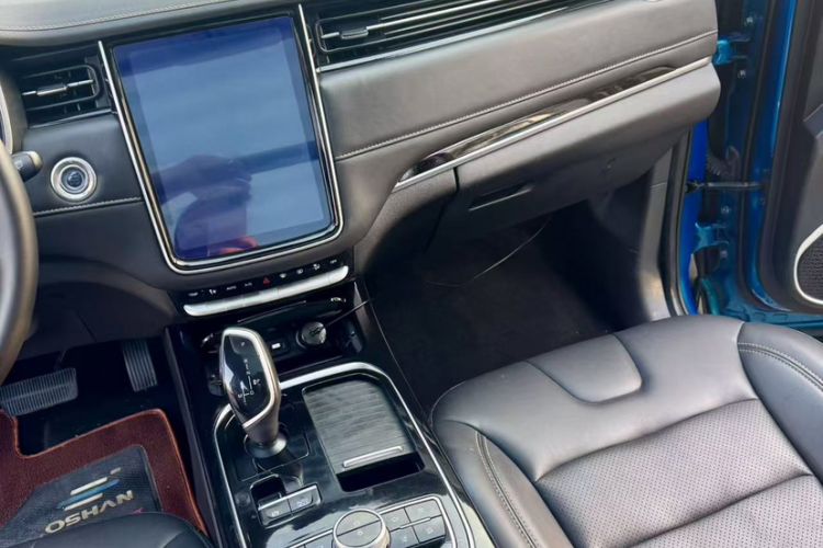 Used Oshan COS1 2020 GT 2.0T Automatic YueShang Model 7 Seats