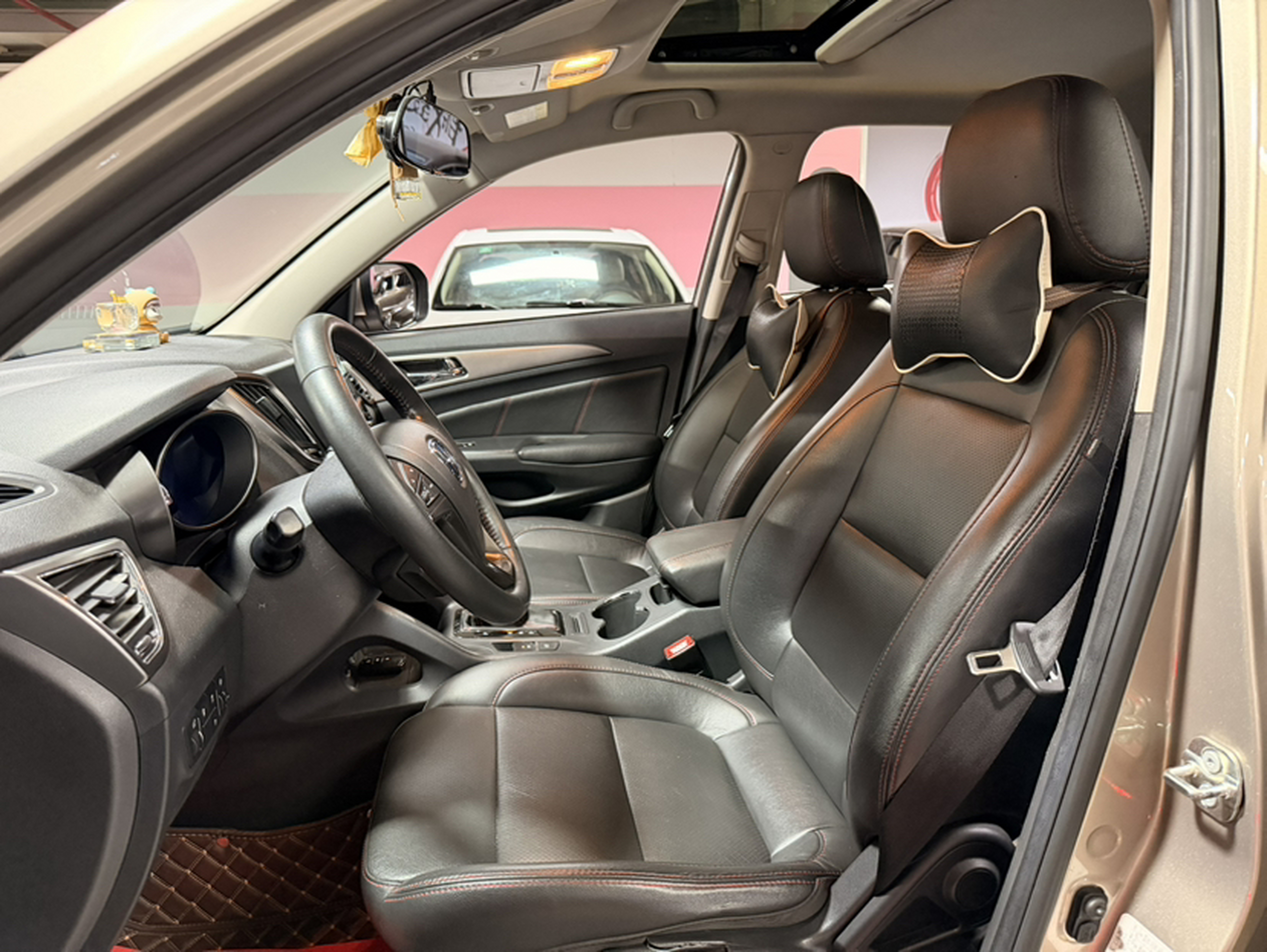 Interior delantero