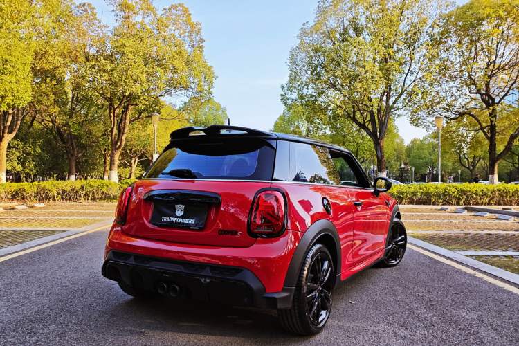 Used MINI 2023 Updated 2.0T COOPER S Racing Driver Exterior 2