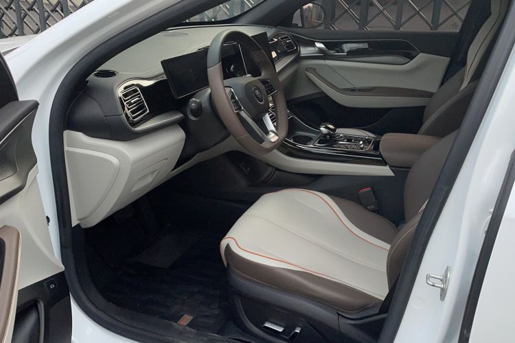 Used BYD Qin PLUS 2023 Champion Edition DM-i 55KM Superior Model
