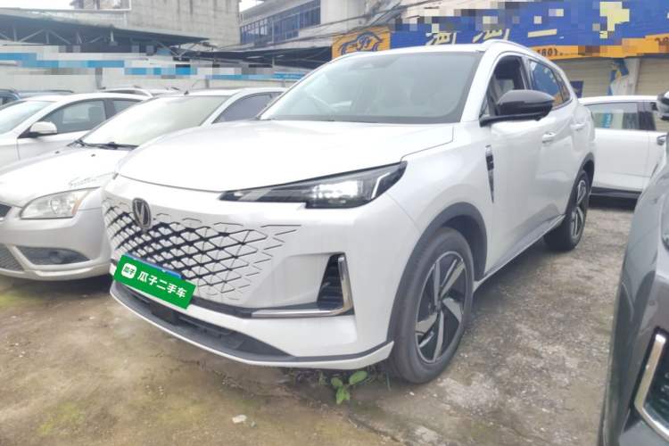 Used Changan CS55PLUS 2025 3rd Generation Blue Whale 1.5T 500Bar Prestige Edition