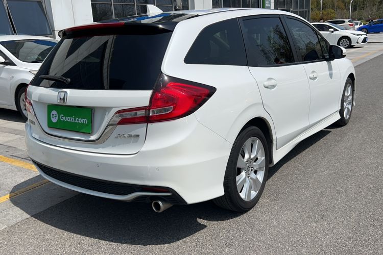 Used Honda Jade 2017 1.8L automatic Comfort version 5 seats
