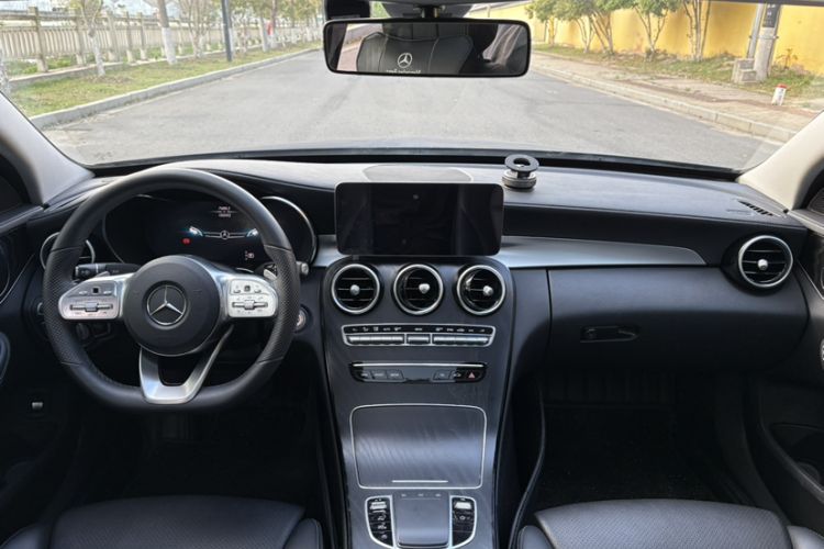 Used Mercedes-Benz C-Class 2021 C 200 L Fashion Edition Sport Version Audio And AC Panel