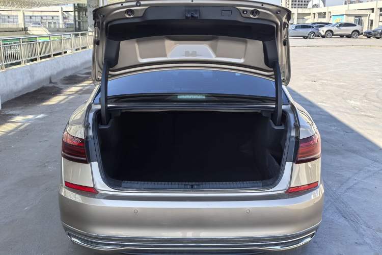 Used Volkswagen Passat 2022 330TSI Starry Elite Edition Custom Version