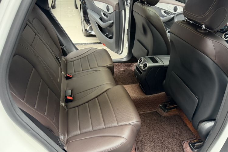 Used Mercedes-Benz GLC 2020 Facelifted GLC 260 L 4MATIC Dynamic Edition