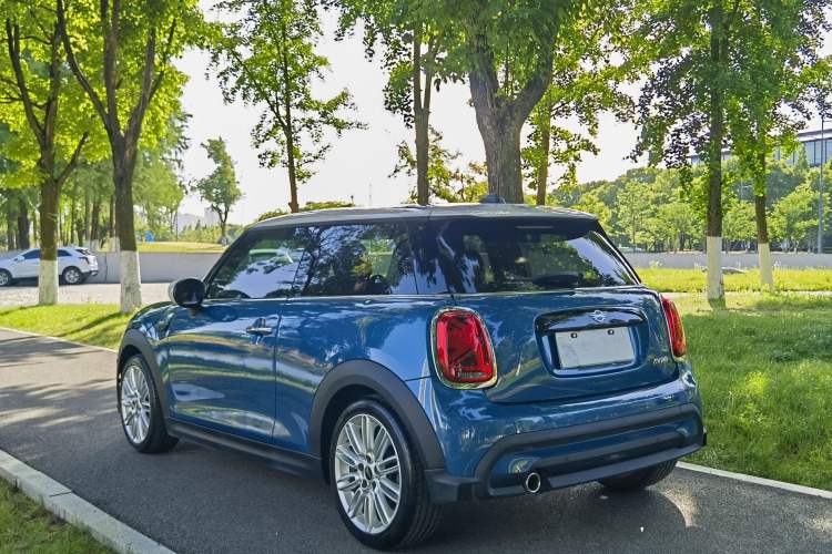 Used MINI 2022 Updated 1.5T COOPER Classic Edition