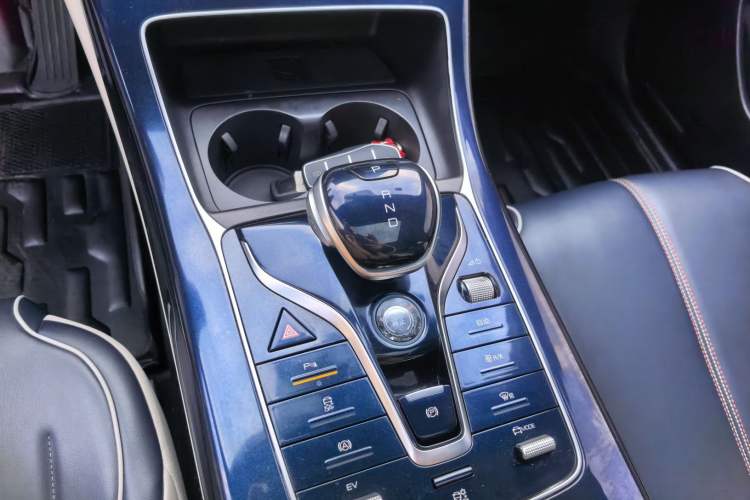Used BYD Qin PLUS 2021 DM-i 55KM Flagship Model Gear Lever