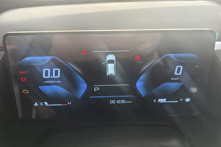 Used Dongfeng Aeolus Mage 2024 Honor Edition 1.5T Fashion Model