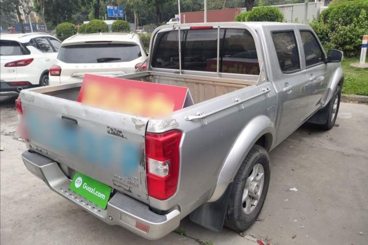 Used Dongfeng Ruichi 2021 2.4L Gasoline Two-Wheel-Drive Base Model for Entrepreneurship Model 2TZD