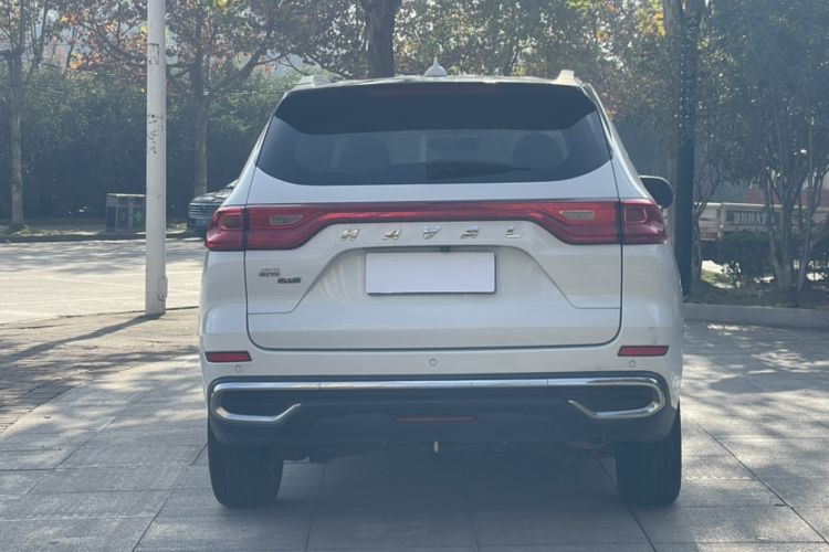 Used Haval M6 2021 PLUS 1.5T DCT Luxury Smart Connectivity Model
