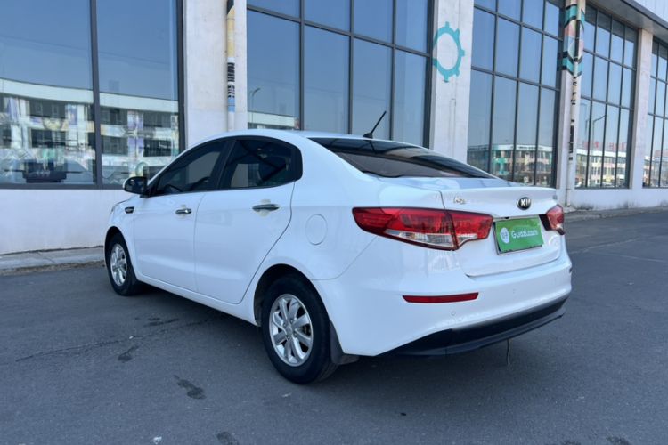 Used Kia K2 2015 Sedan 1.4L MT GLS