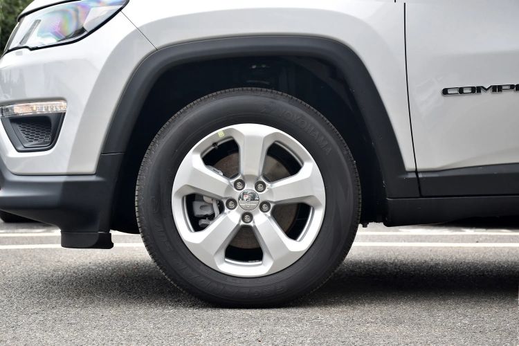 Used Jeep Compass 2017 200T Automatic Family Edition